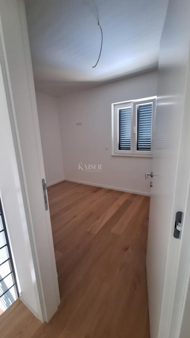 Apartment Nerezine, Mali Lošinj, 75,65m2