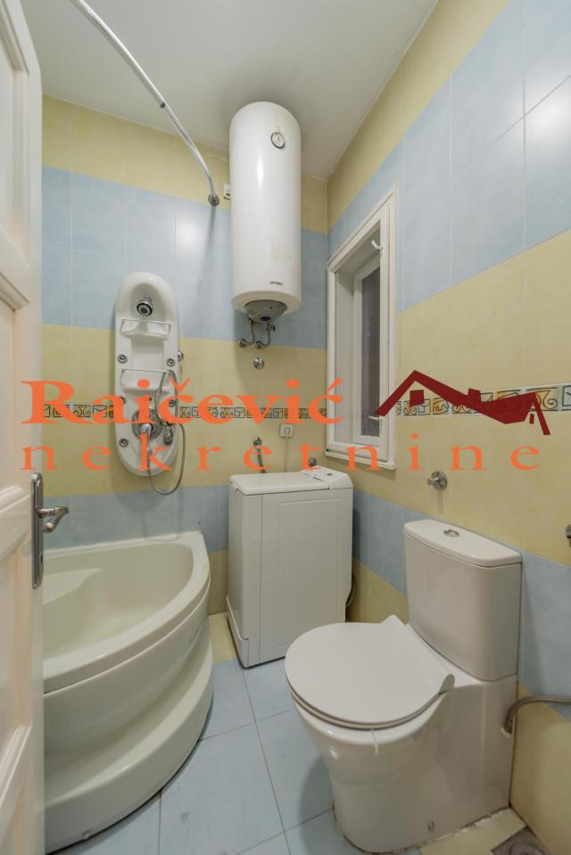 STARI GRAD DORCOL 46m2 , 163000e