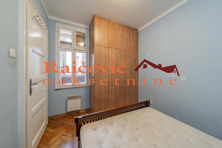 STARI GRAD DORCOL 46m2 , 163000e