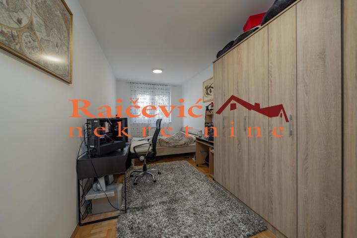 VOZDOVAC STEPA STEPANOVIC 83m2 , 2T , 255000e