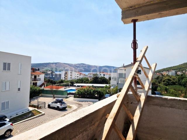 Novi apartman s pogledom na more, Trogir