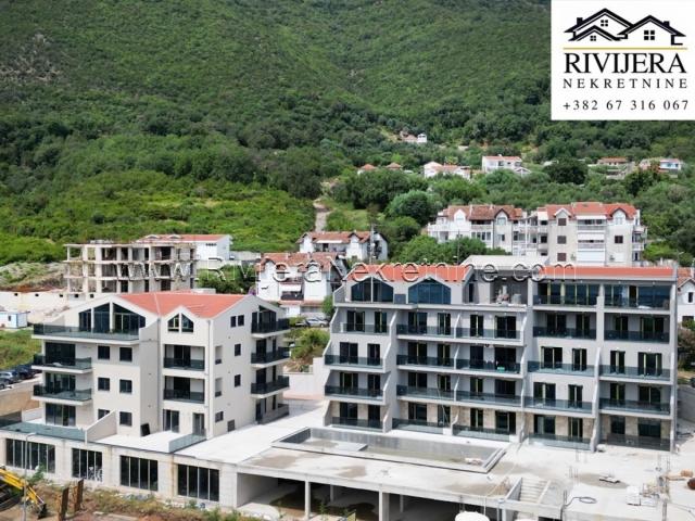 Novoizgrađeni stanovi sa pogledom na more Baosici Herceg Novi