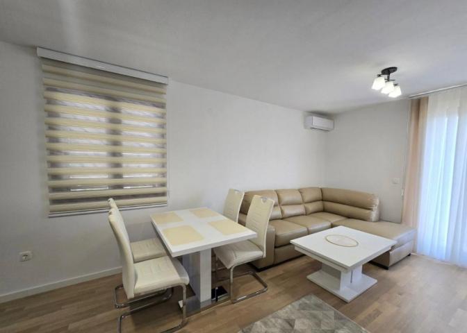 50m2 apartment for rent in the center of Tivat