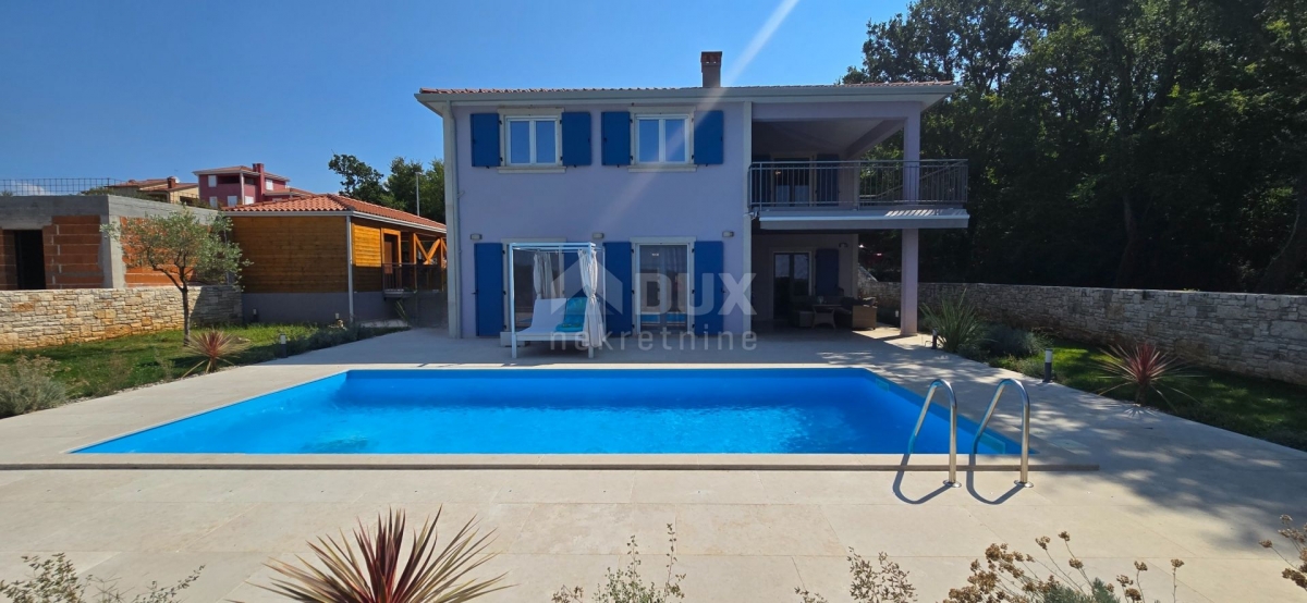 ISTRIEN, ROVINJ – Neu gebaute Villa mit Swimmingpool und zusätzlicher Wohnung, am Rande des Dorfes