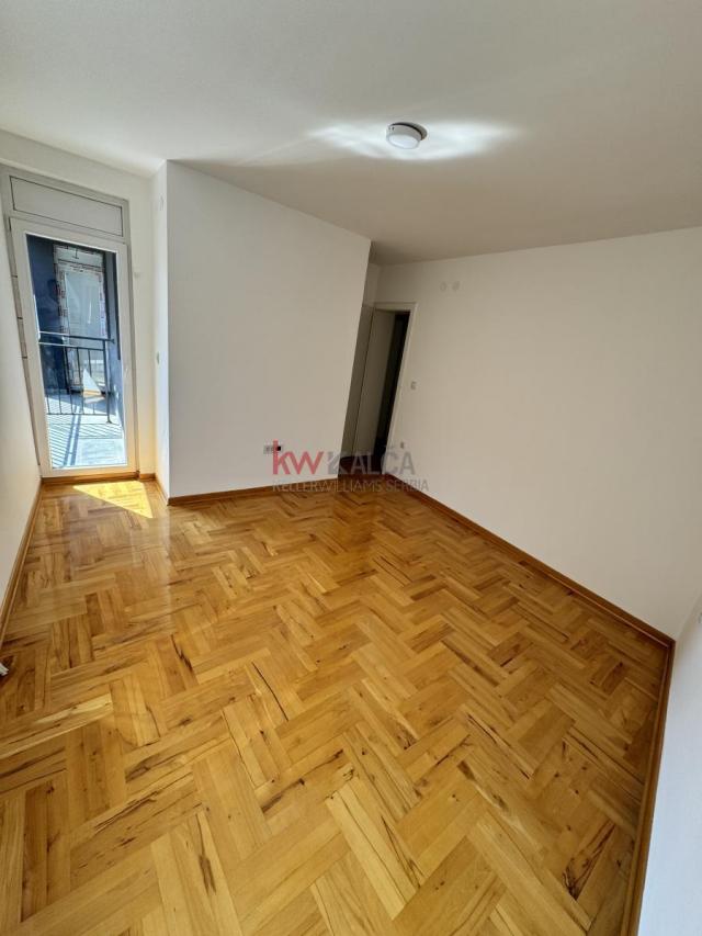 Prodaja 2. 5 stana, 52m2, Niš, centar, novogradnja