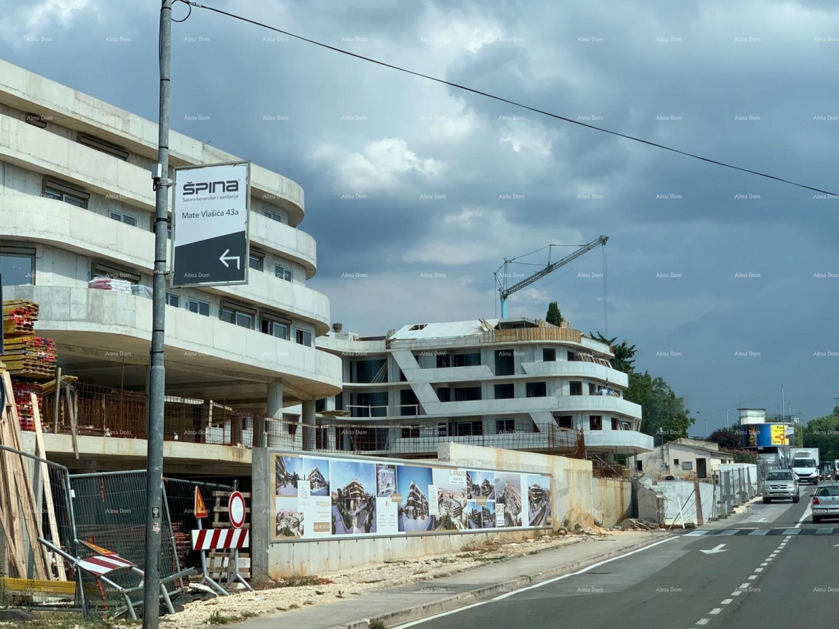 Stan Poreč, stambeno poslovni objekt u gradnji sa apartmanima i podzemnim garažama