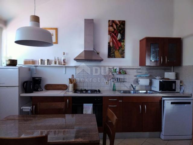 ISTRIA, PULA - Nice two-story apartment in the center!