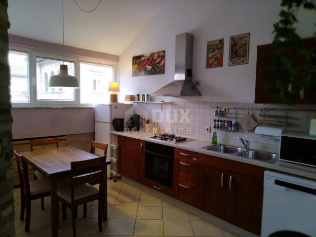 ISTRIA, PULA - Nice two-story apartment in the center!