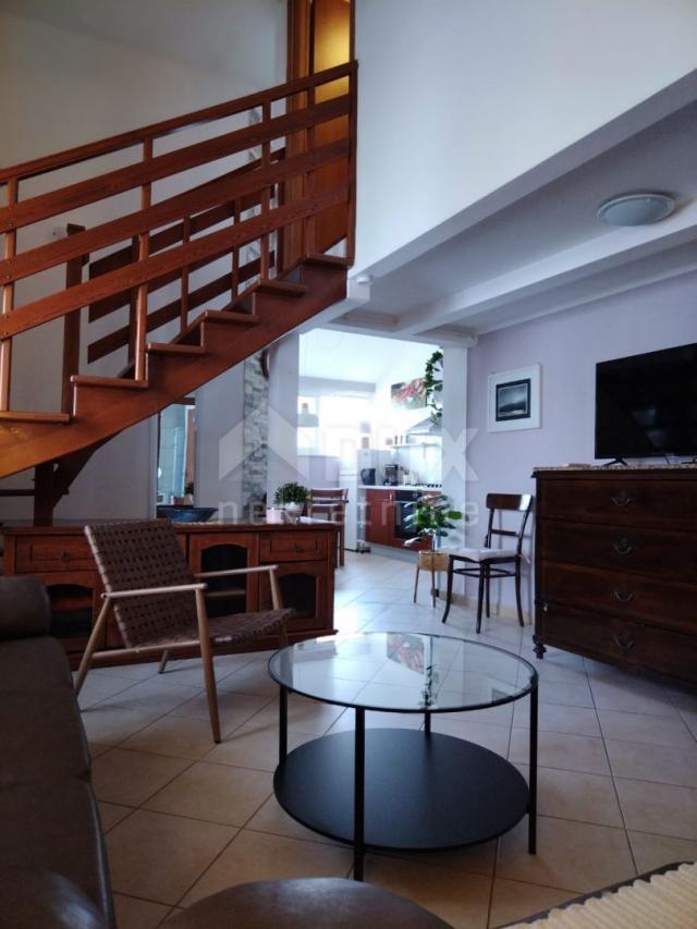 ISTRIA, PULA - Nice two-story apartment in the center!