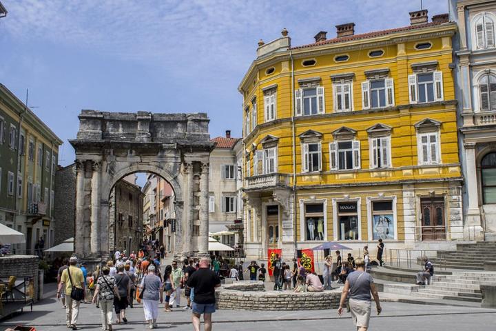 Istra, Pula, dugoročni najam stana za radnike u centru Pule