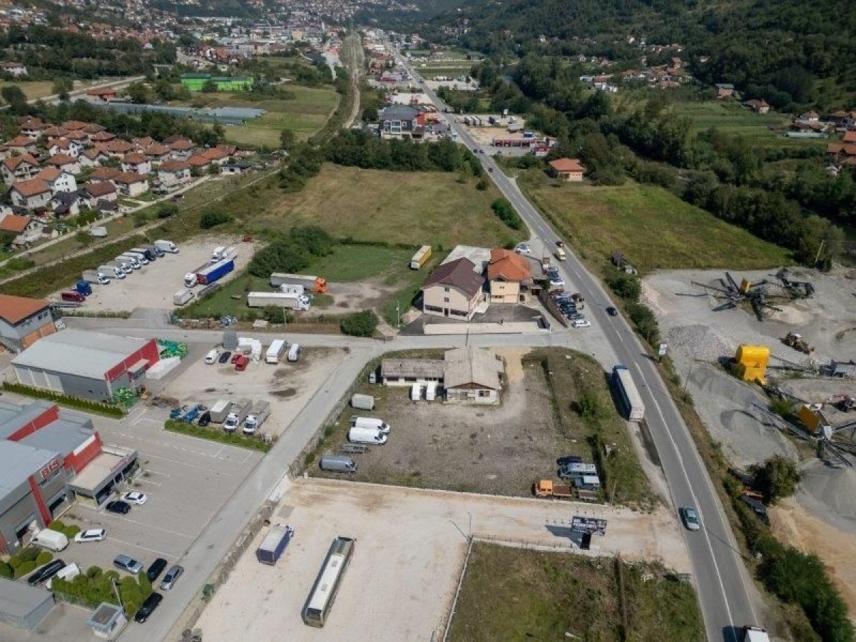 Prodaje se građevinsko zemljište 2400 m2, Bjelopoljski put, Prijepolje