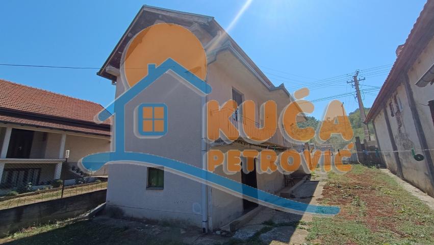 Kuća 60m2, Gornje Sinkovce, plac 764m2