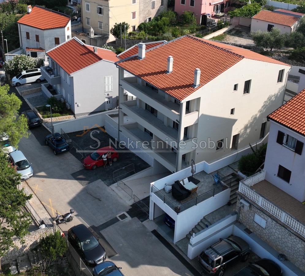 Mali Lošinj - 2S+DB, 100 m2