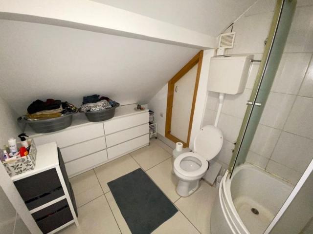 Prodaje se komforan duplex od 94m² na Salajci