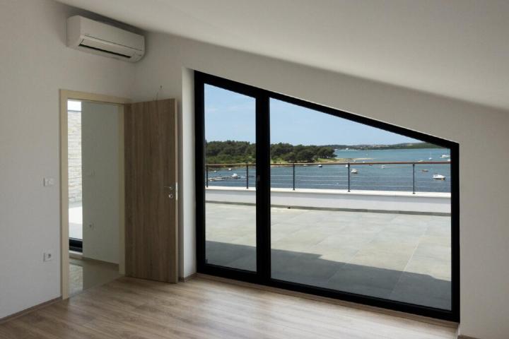 Poreč, La Mula, luksuzan trosoban dvoetažni Penthouse NKP 90 m2 NOVOGRADNJA