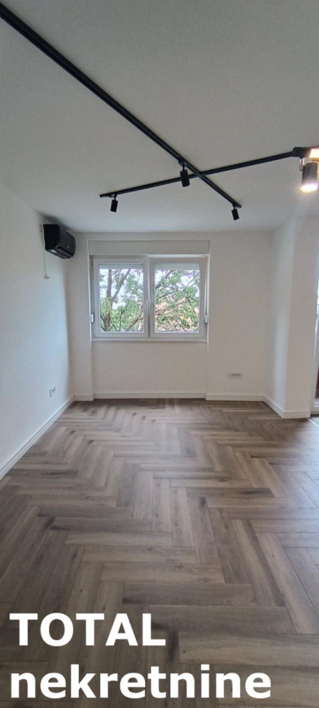 2 Dvosoban stan NOVI SAD, 108150€