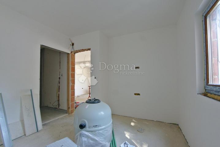 House Poljane, Opatija - Okolica, 400m2