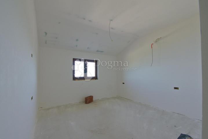 House Poljane, Opatija - Okolica, 400m2