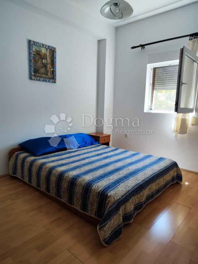 Apartmanska kuća , Zadar, Stanovi