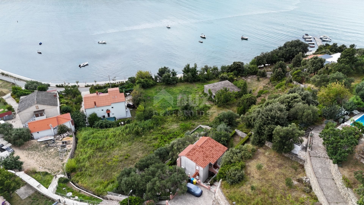 RAB ISLAND, KAMPOR - building plot 2850 m2 by the sea