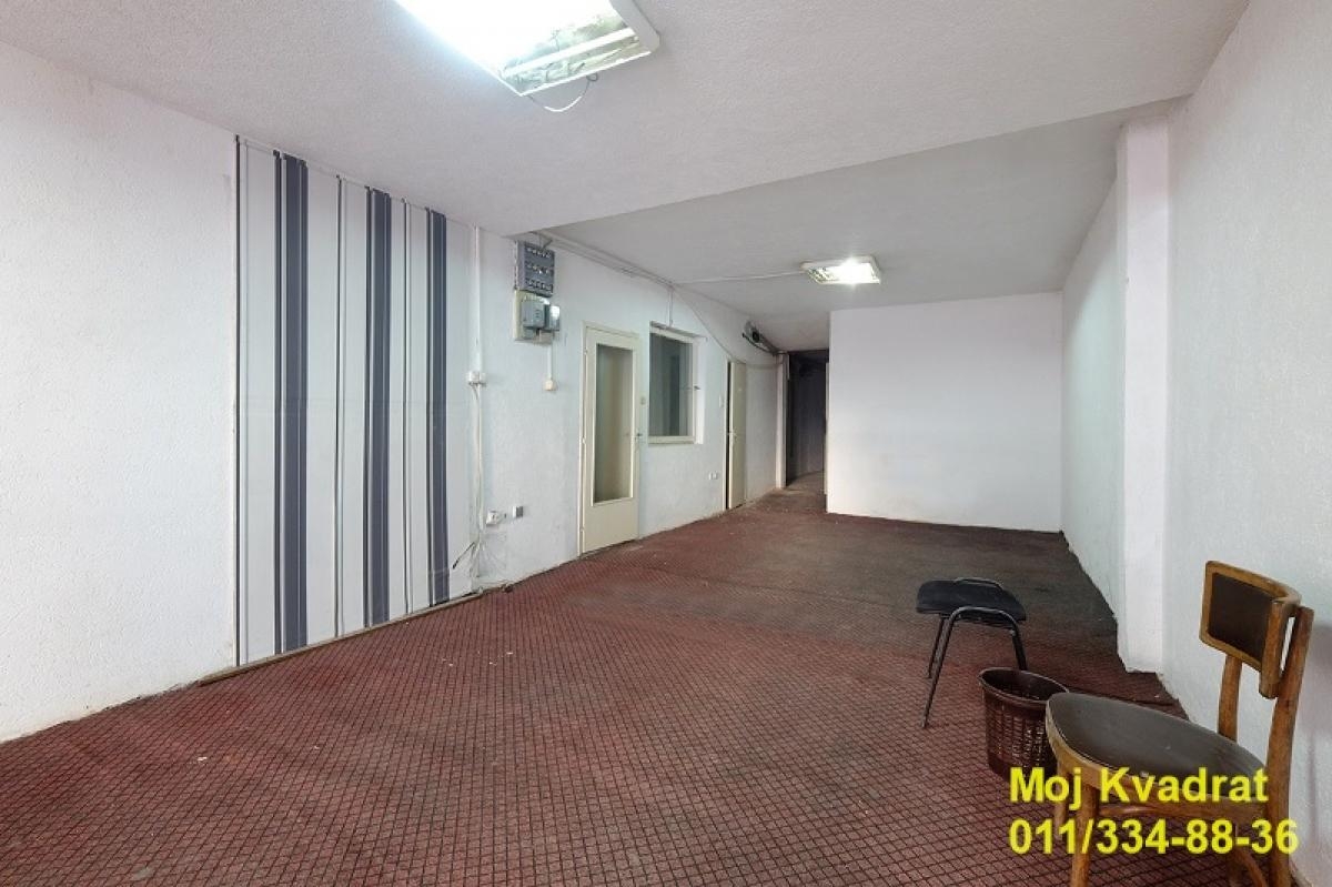 Voždovac, Fon - Vojvode Stepe, 90m2