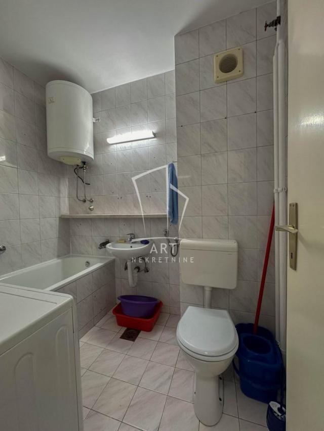 Blok 21, 64m2, pet friendly, sa uračunatim troškovima ID#8565