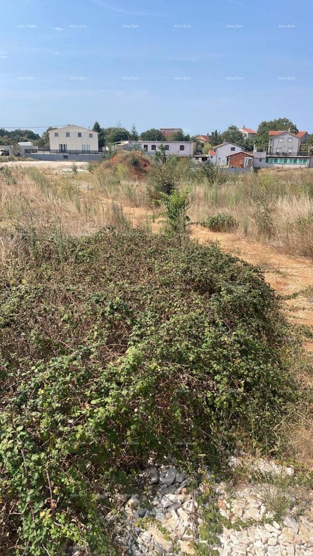 Građevinsko zemljište Prodaja građevinskog zemljišta na atraktivnoj lokaciji, Loborika!