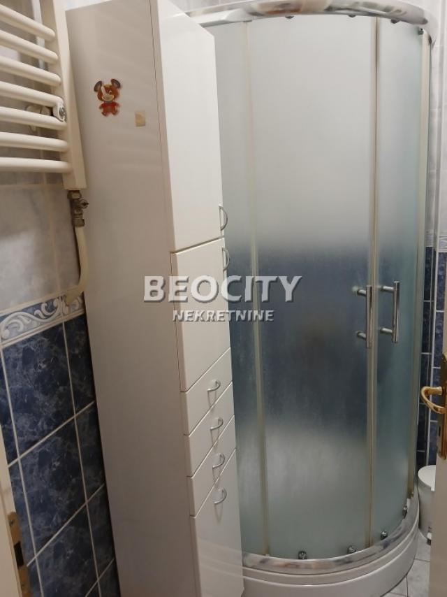 Novi Sad, Centar, Sonje Marinković, 4. 0, 80m2, 600EUR