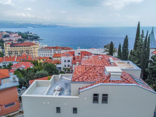 OPATIJA, CENTAR - 3S+DB stan 140m2 u novogradnji u centru Opatije, garaža, terasa, pogled na more