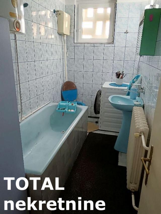 2 Dvosoban stan NOVI SAD, 123600€