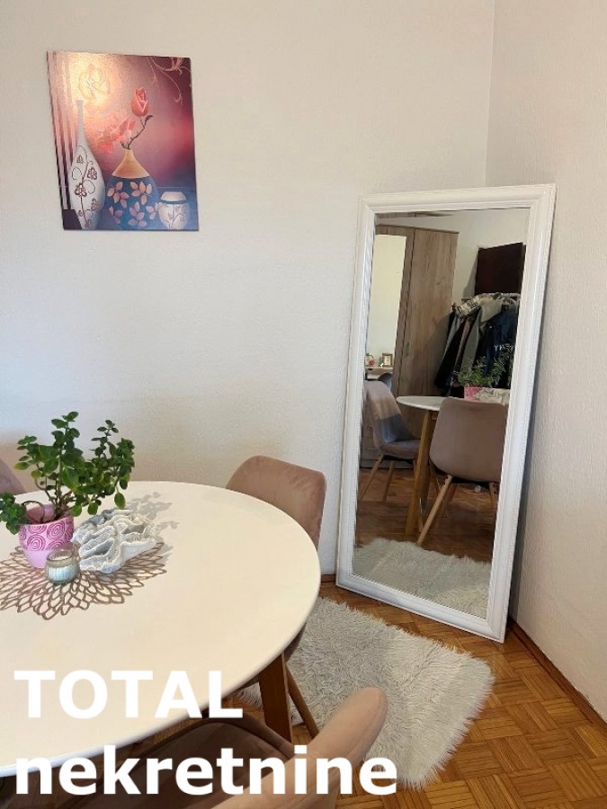 1 Jednosoban stan NOVI SAD, 90640€