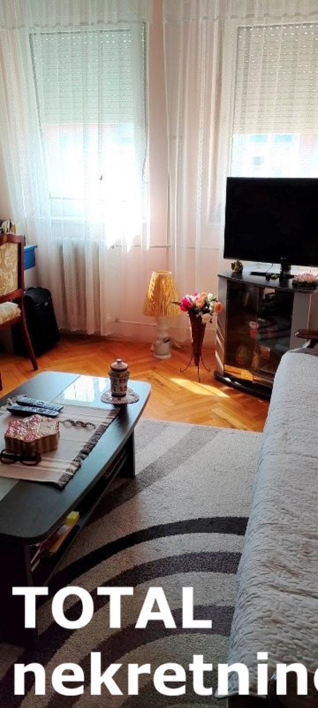 1 Jednosoban stan NOVI SAD, 84460€