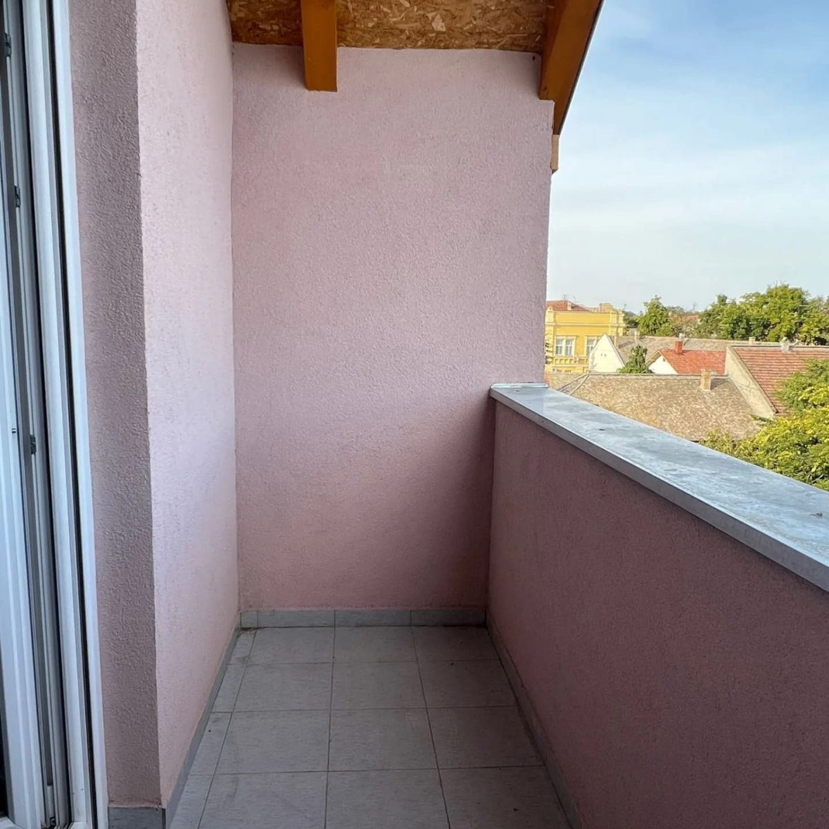 SOMBOR - new three-room apartment 61 m2