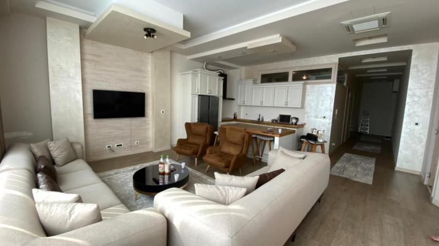 Two-room apartment of 120m2 in Budva near the sea