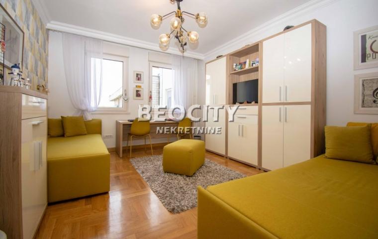 Novi Beograd, Arena, Antifašističke borbe, 3. 0, 90m2, 360000EUR