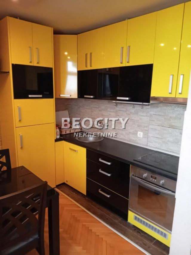 Novi Sad, Liman 4, Narodnog fronta, 1. 5, 40m2, 90000EUR