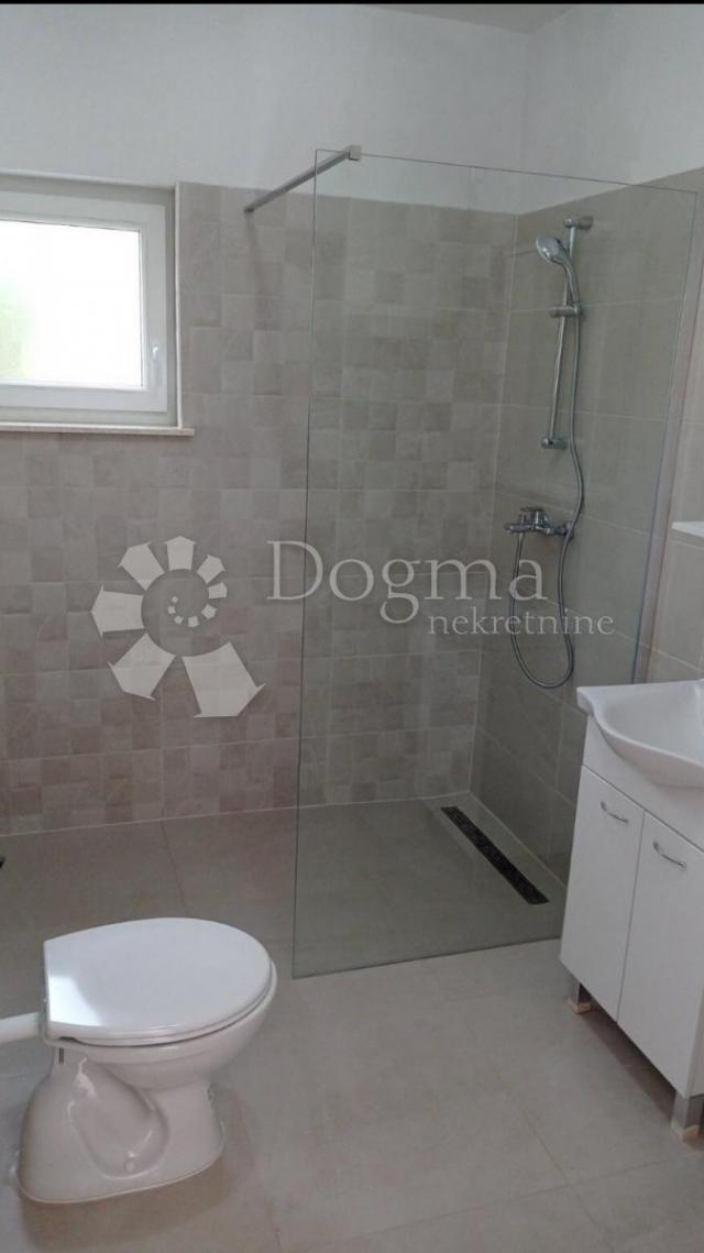 Wohnung Crikvenica, 75m2