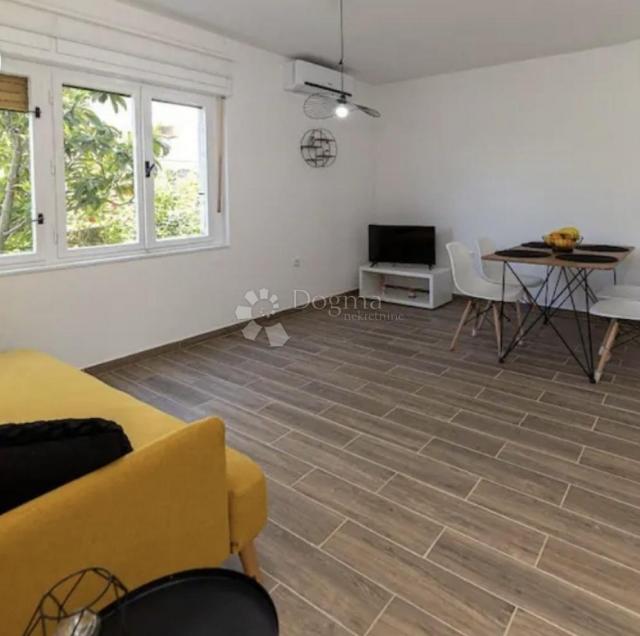 Wohnung Crikvenica, 75m2