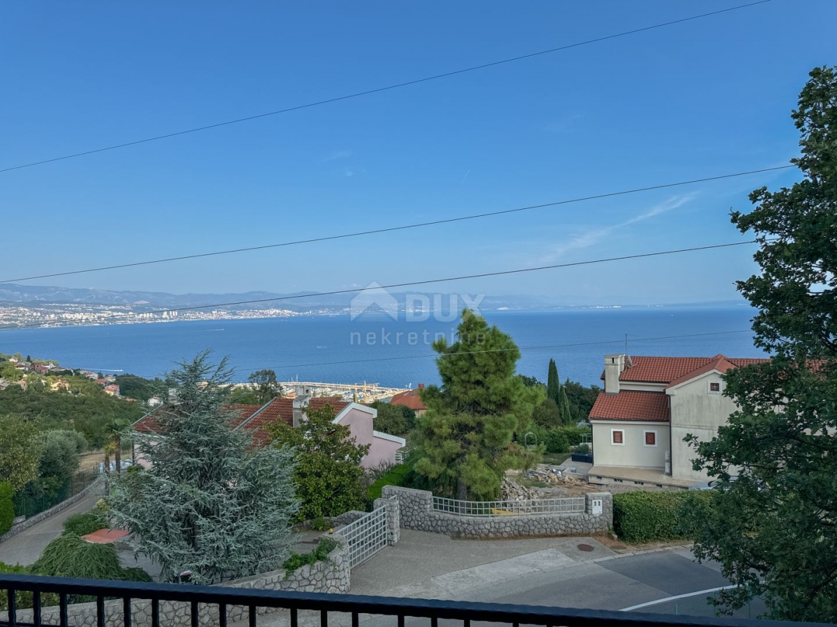 OPATIJA, IČIĆI – larger apartment in a private house with a superb sea view, terrace, close to the s