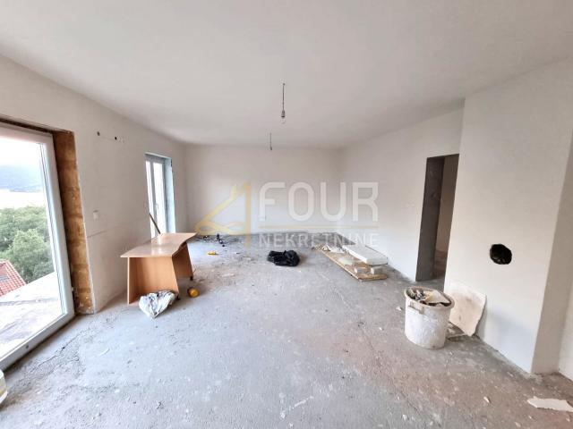 Flat Kastav, 130,69m2