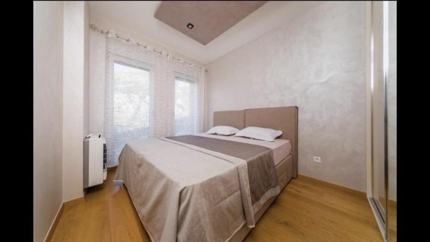 For rent: Two-bedroom apartment 81 m2, Kotor