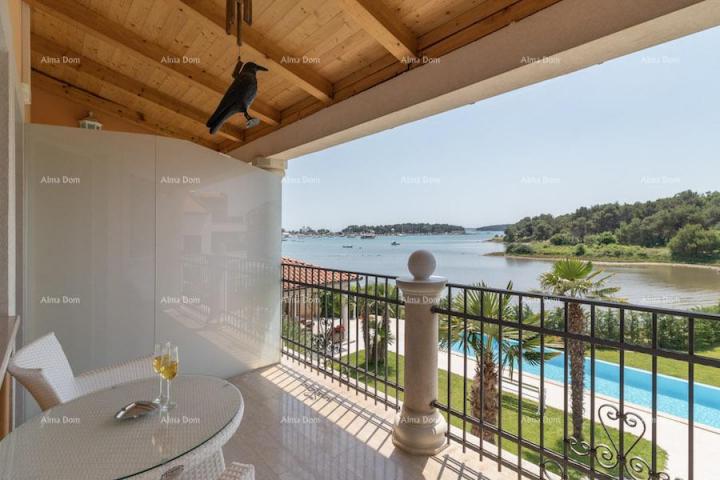 Villa Medulin, special property on offer!!