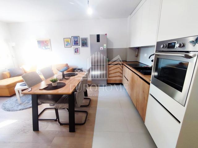 Flat Vukomerec, Peščenica - Žitnjak, 46m2