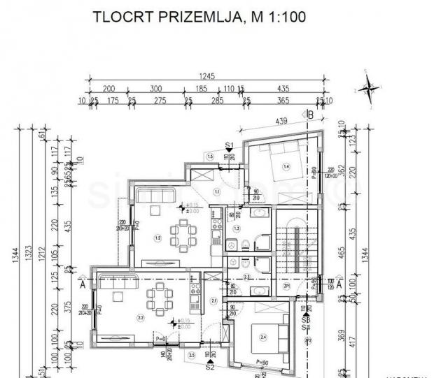 Novi apartman s vrtom blizu plaže, Rogoznica