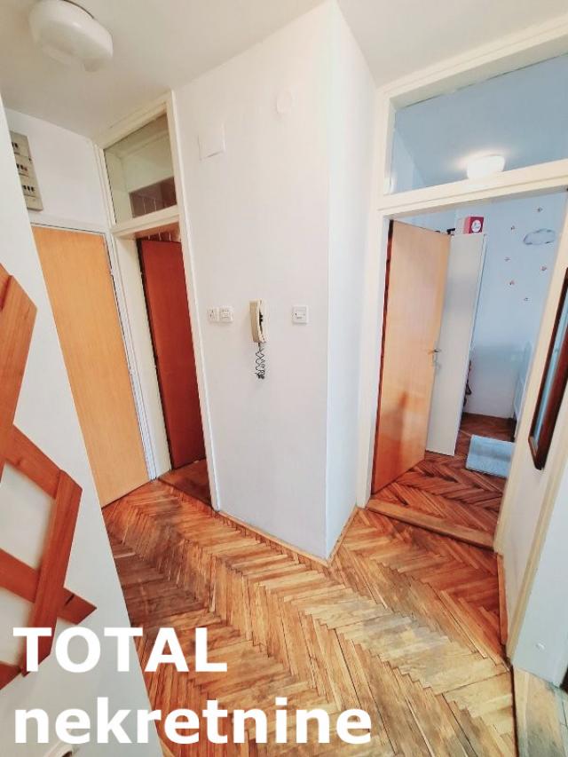 2 Dvosoban stan NOVI SAD, 104200€