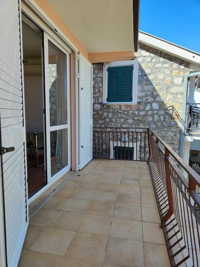 One-bedroom apartment 58 m2 for sale, Herceg Novi, Njivice