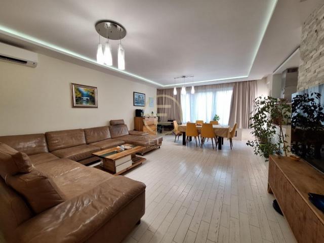 LUX Penthouse na Ekskluzivnoj Lokaciji