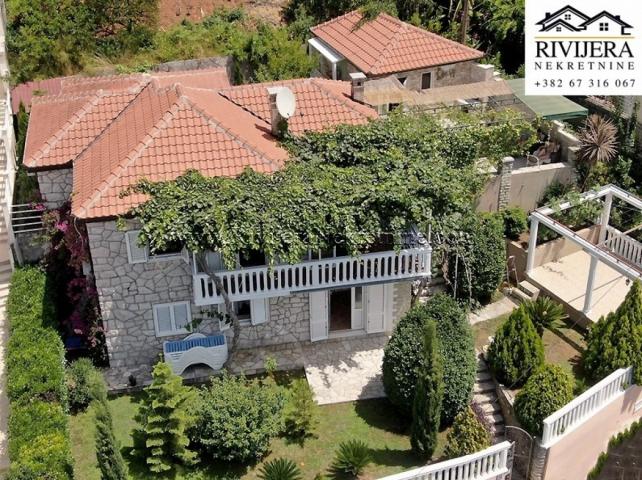 Waterfront stone house in Kumbor Boka Bay