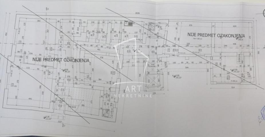 Poslovni prostor, opremljena klinika 645m2 ID#8598