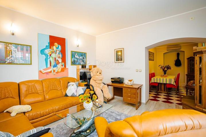 Wohnung Centar, Rijeka, 83m2